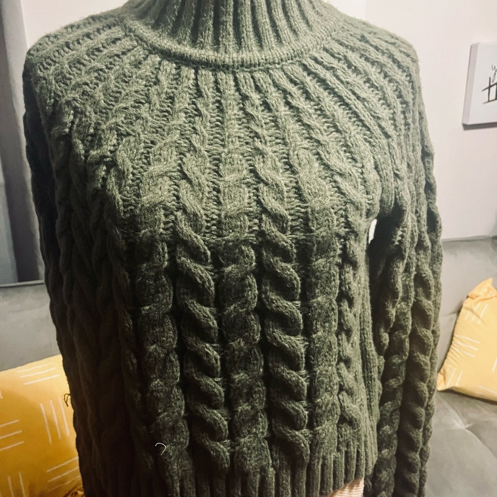 Women’s Olive Cable Turtleneck Sweater